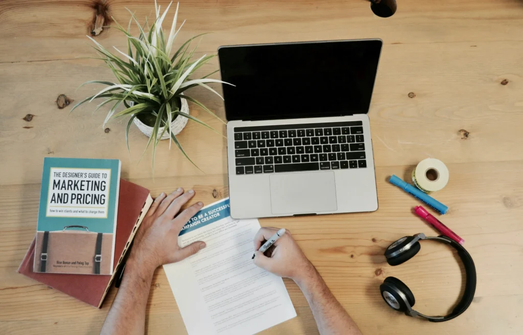 Affiliate Marketing for Beginners: A Step-by-Step Guide to Building Your First Online Income