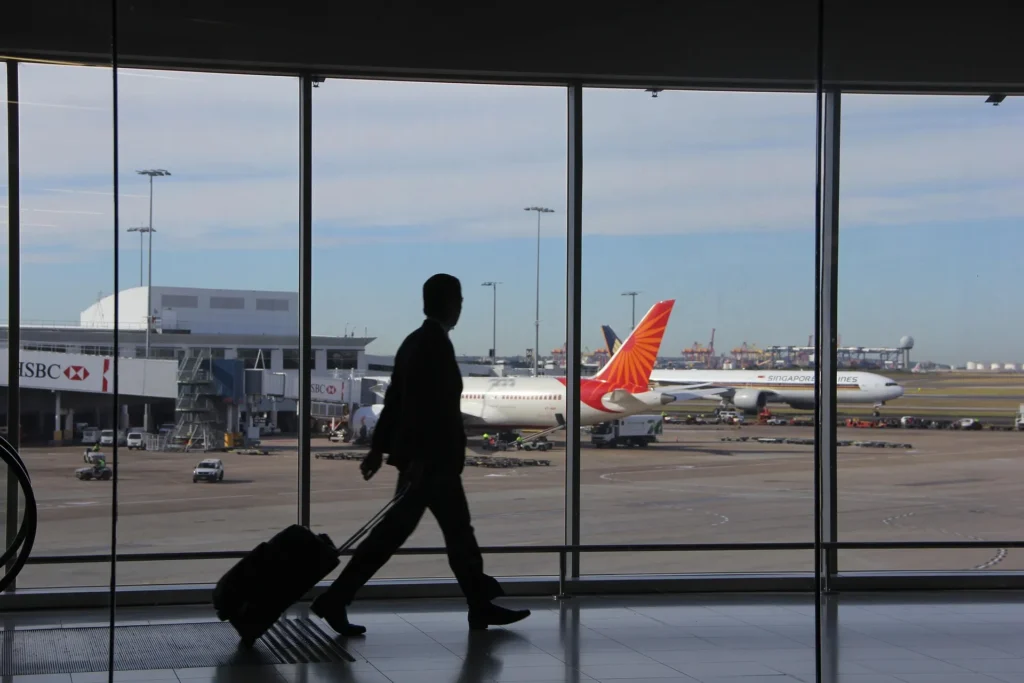 What Is a Digital Nomad Lifestyle? A Complete Guide to Living and Working Anywhere